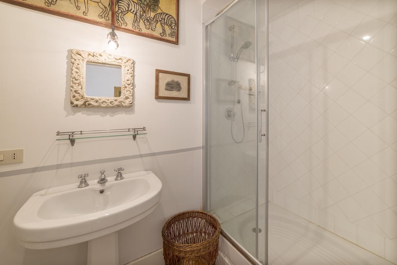 Micheli 4Pax Apartment With Terrace Rome Exterior photo